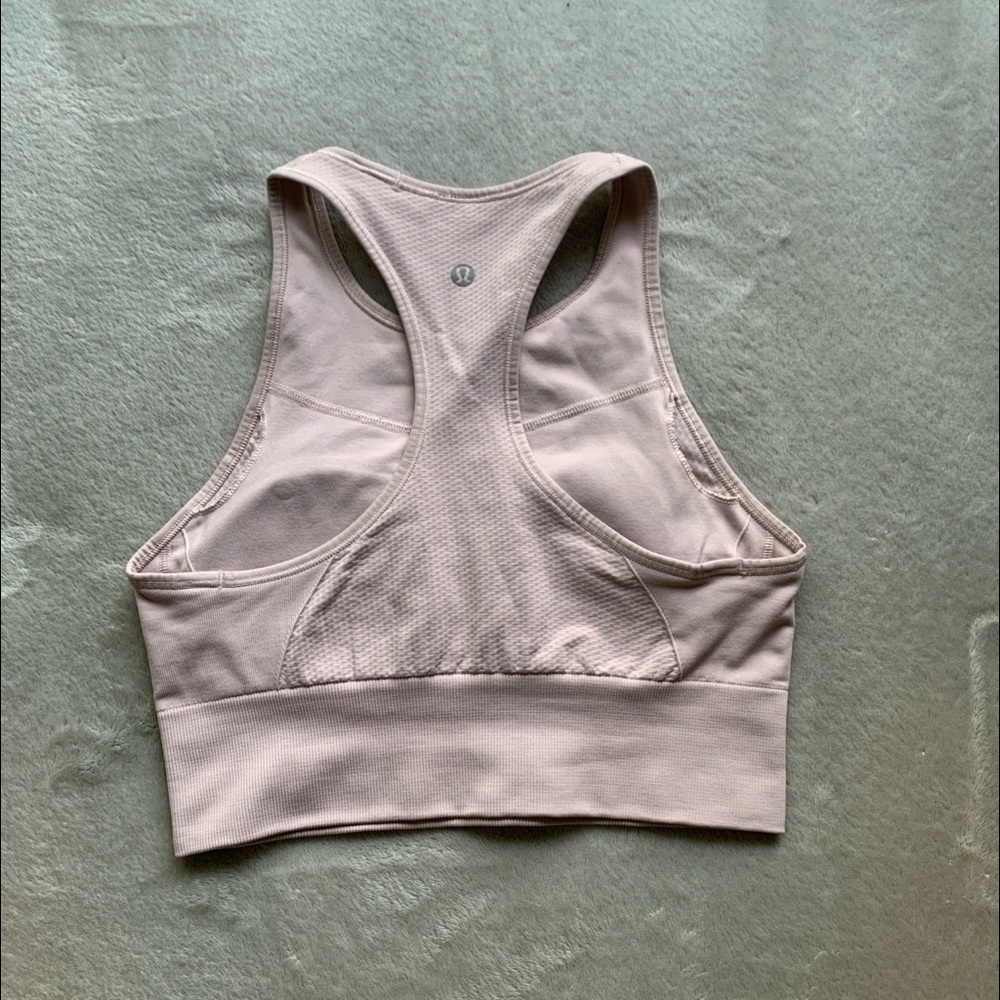 Lululemon High-Neck Bra/Tank in light pink